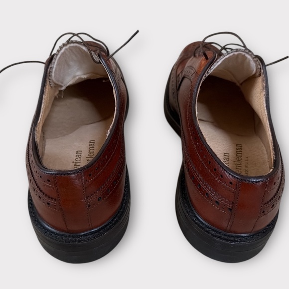 American Gentleman Brown Leather Oxford Wingtip Shoes Size 9 - Vintage Like New - Picture 4 of 6